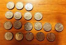 18 moedas de 5 pesetas de 1994, 1996, 1997 e 1999