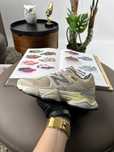 Жіночі кросівки нью беланс New Balance 9060 Beige Brown [37-40]