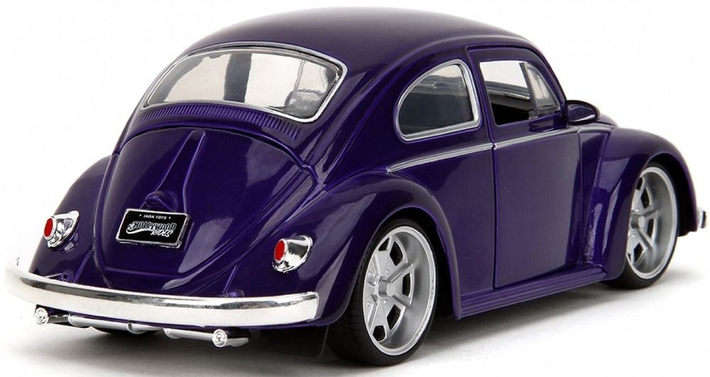 JADA Figurka Wednesday Addams i Rączka + Auto Volkswagen Beetle 1:24