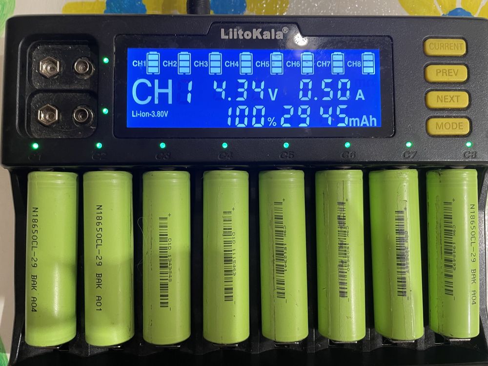 Акумулятори 18650 Bak 29 з ємністю 2900-3000 mAh високострумові