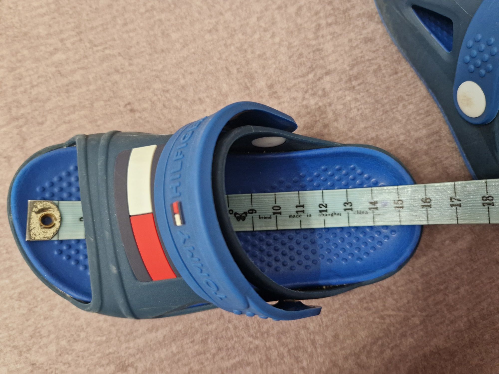 Klapki/sandałki Tommy Hilfiger 24