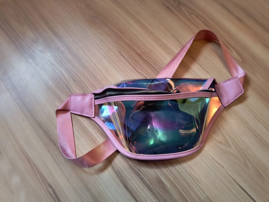 Holograficzna różowa nerka