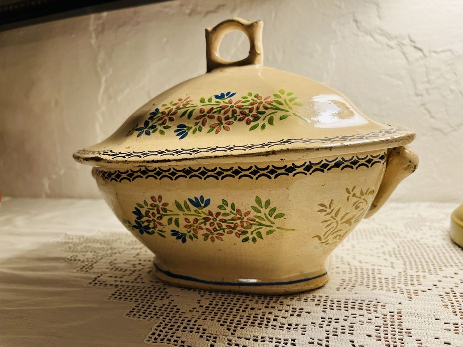 Terrina Faianca Portuguesa Sec XIX