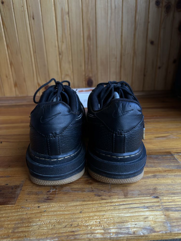Кроссовки nike air force 1 luxe