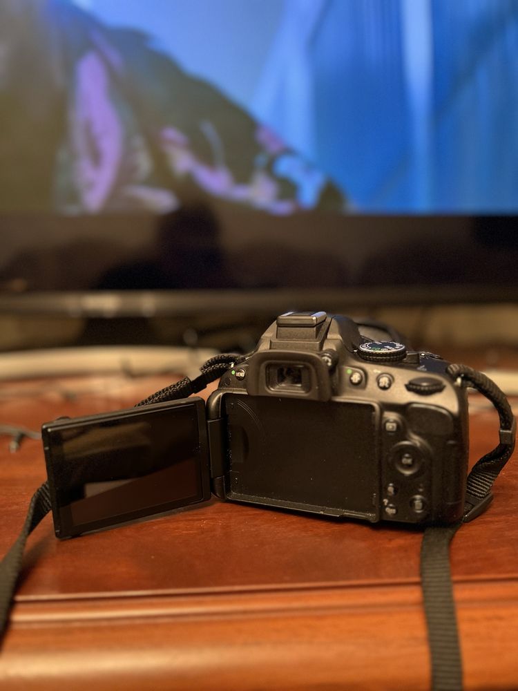 Дзеркальна фотокамера Nikon d 5100 kit 18-105