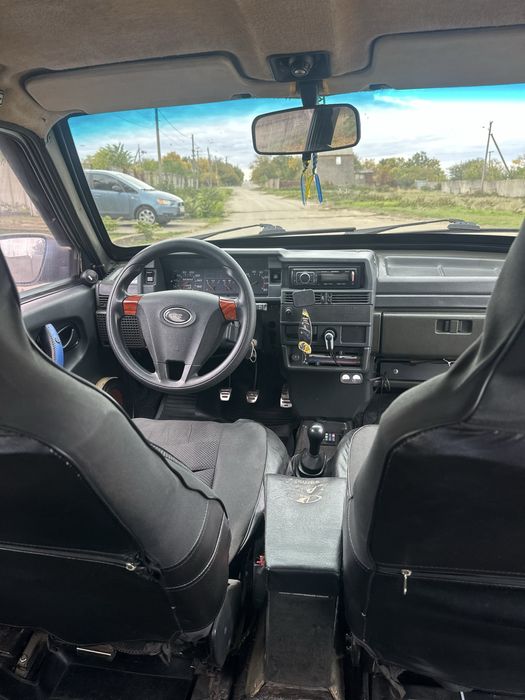 Продам ВАЗ2199. Чорна пʼятниця протягом 2 тижнів 2000-1900