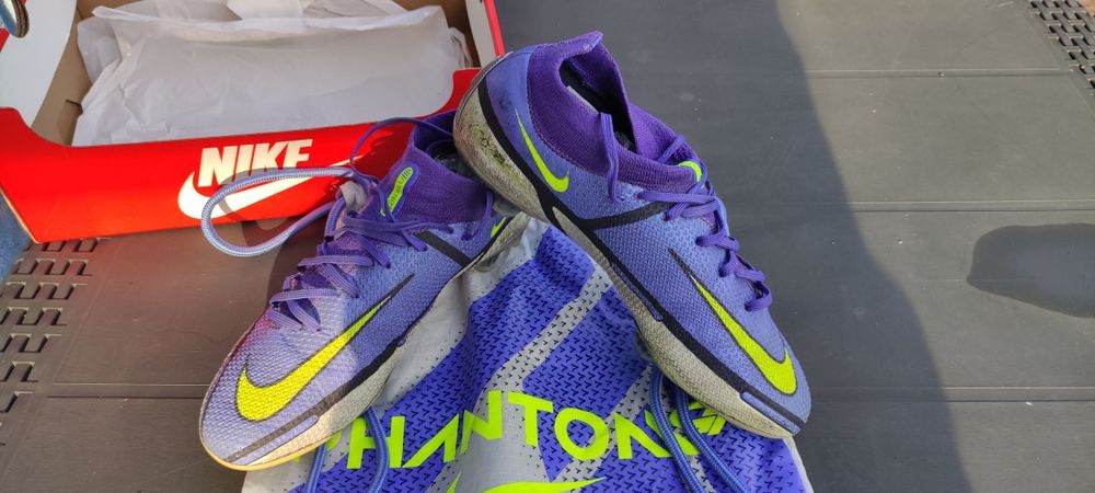 Używane korki profesjonalne Nike PHANTOM GT2 ELITE FG Roz. 42
