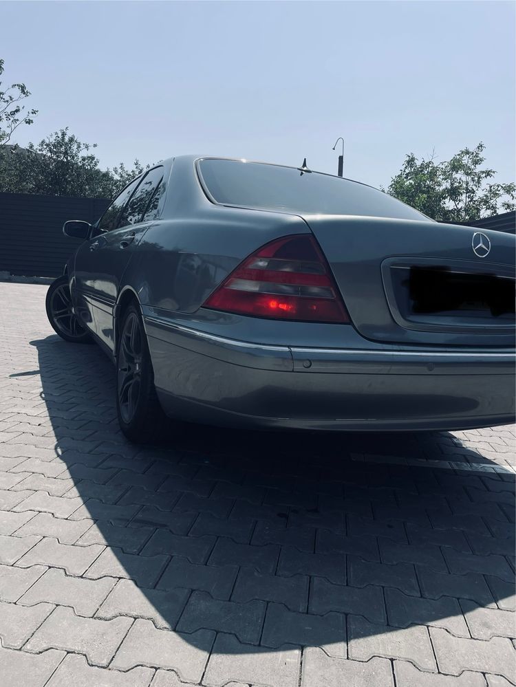 Продам авто Mersedes W220 s-class
