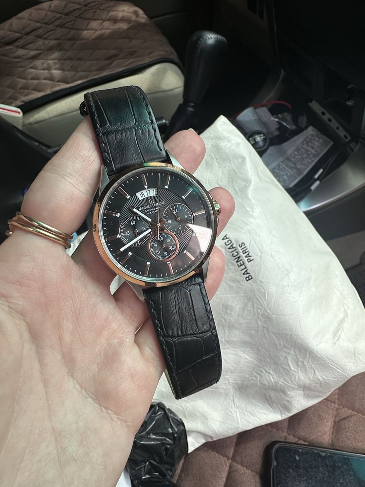 Годинник JACQUES LEMANS 1-1542A