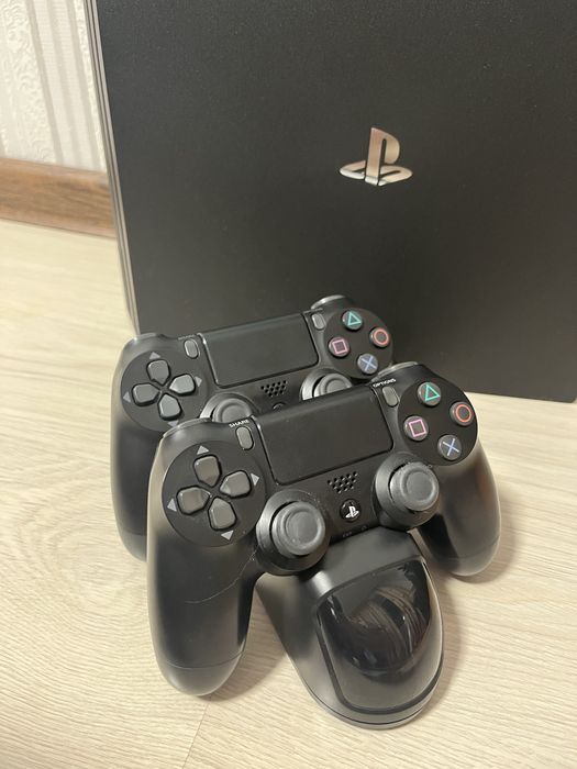 Playstation 4 pro 1tb