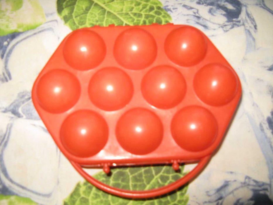 Продается лоток для яиц на 10 шт.