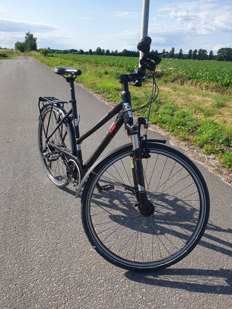 Rower KTM Maranello nie Canyon Trek