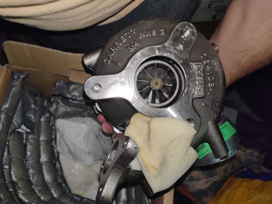 Turbo turbocompressor Garrett novo na caixa TGV GT2056V