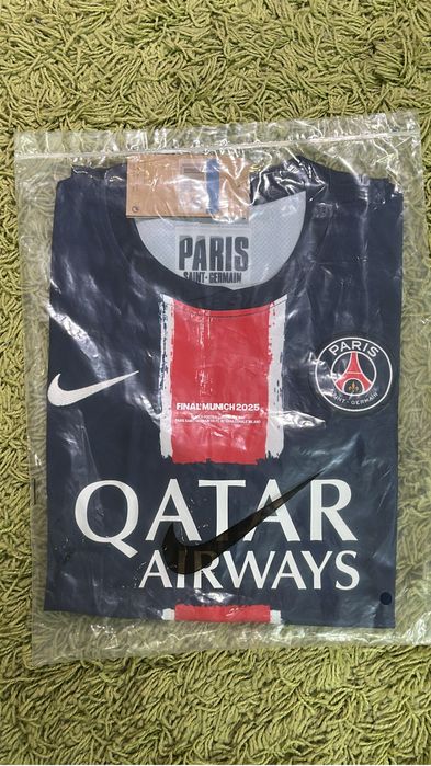 Vendo camisola de futebol de todos os clubes