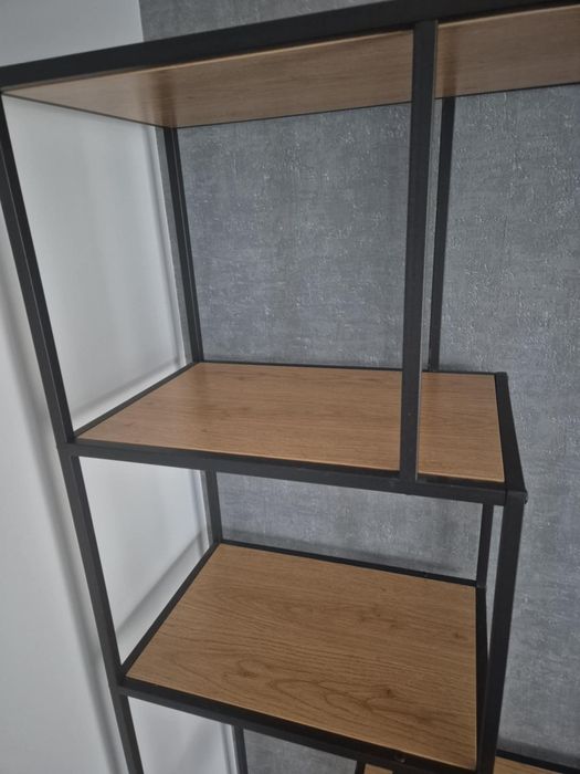 Regal industrialny czarny- drewniany. Existio