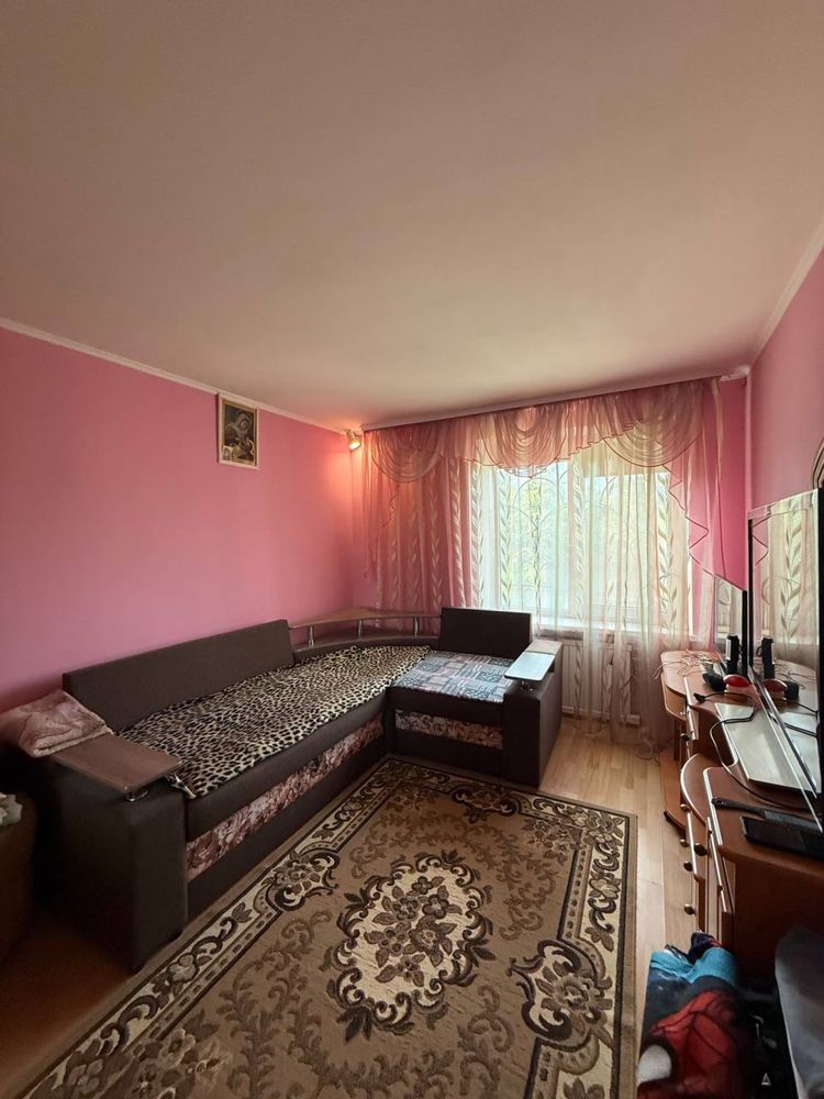 2 кімнатна квартира в м.Тисмениця. Можливий продаж по постановах!!!