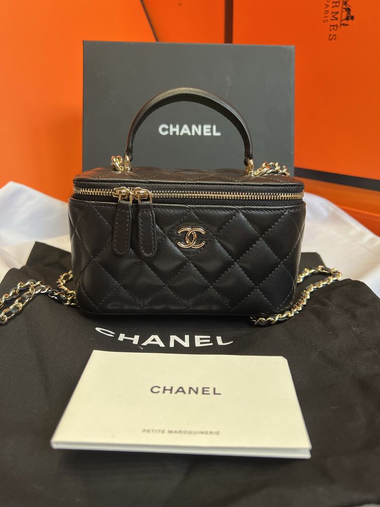 Torebka Vanity Chanel Smooth Leather