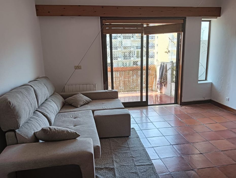 Sofá Com Chaise Longue (Como Novo / Sem Uso)