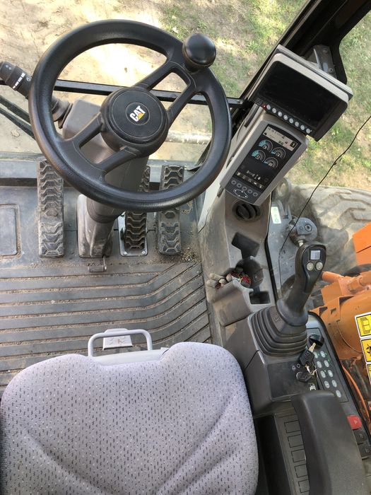 Caterpillar M318F 2015r