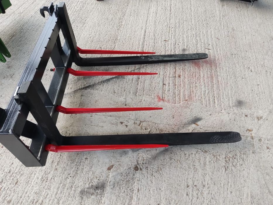 Paleciak metaltechnik do tura na euro ramke do tarktora-dostwa pod dom