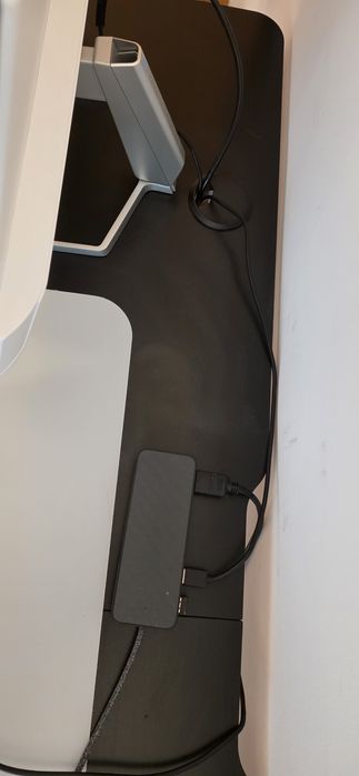 Secretárias elevatórias (conjunto ou separado)