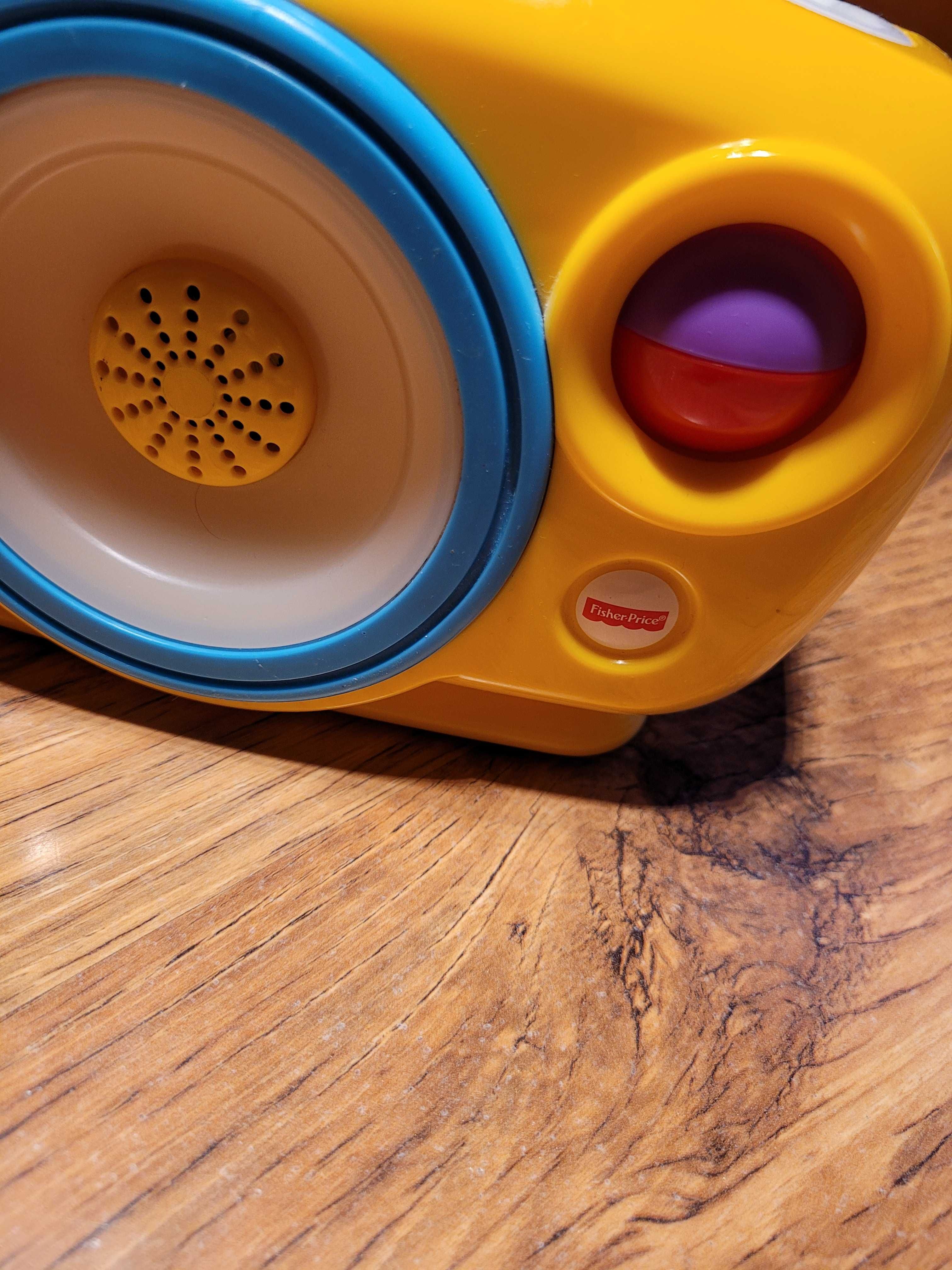 Zestaw zabawek radio i żabka Fisher Price + domek little tikes.