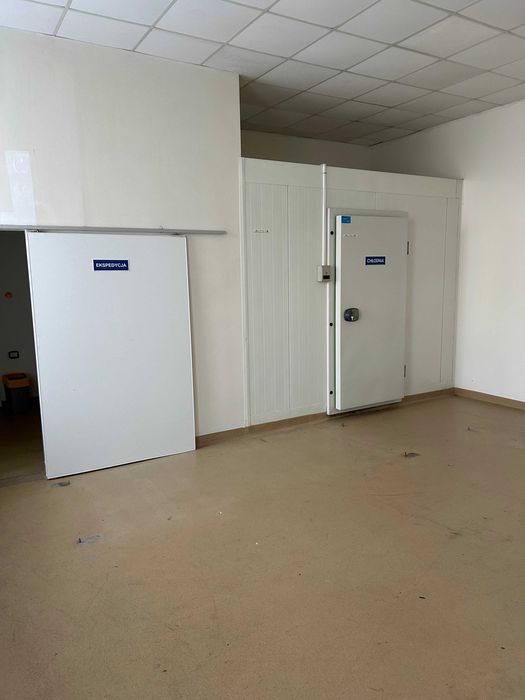 lokal użytkowy 700 m2 w Radomiu ul.Słowackiego 100