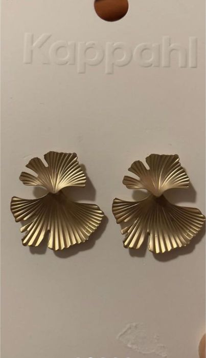 Вишукані стильні матові золоті сережки квіти якісна біжутерія kappahl