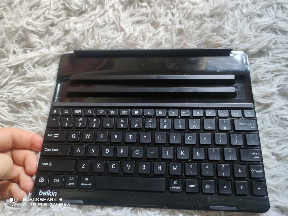 Клавиатура Belkin  FastFit Bluetooth  Apple iPad 2, 3-го и 4 и 5