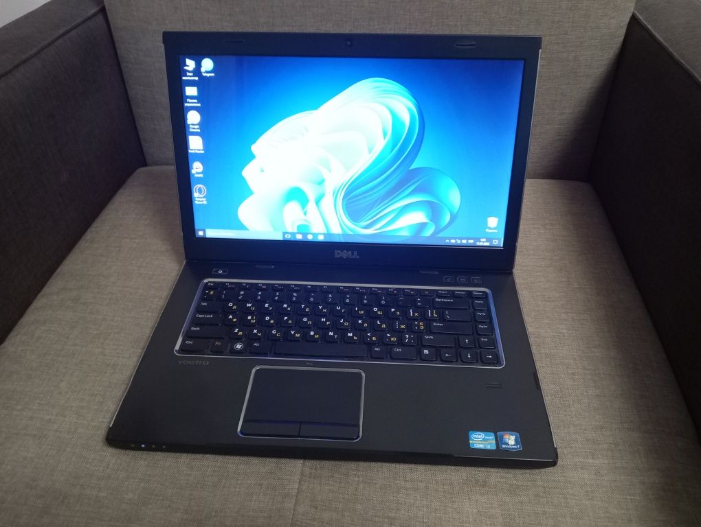 Ноутбук Dell Vostro 3550,Intel Core i3-2370M,ram8/hdd 500 gb