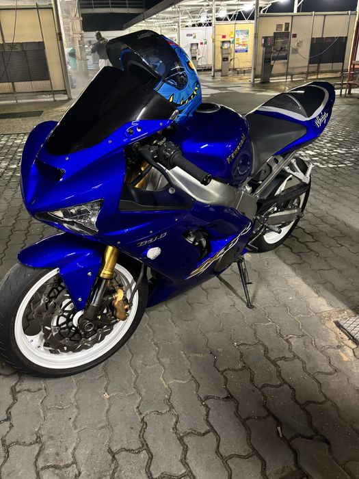 Kawasaki ninja zx6r