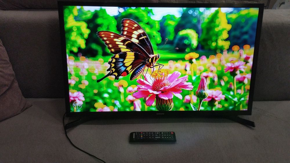 Телевізор smart Samsung ue32t4500