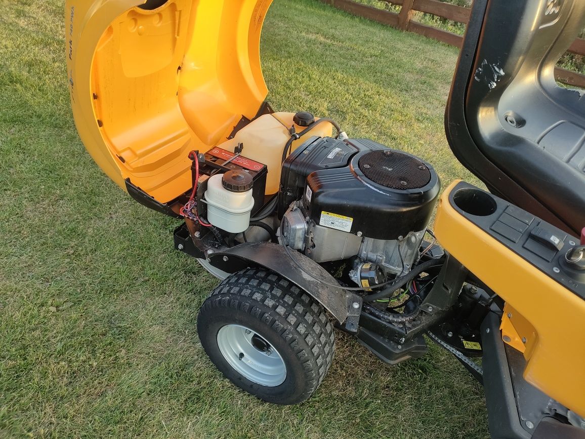 Traktorek STIGA PARK 740 PWX 4WD 4x4. Silnik Briggs Vanguard V-ka 18hp