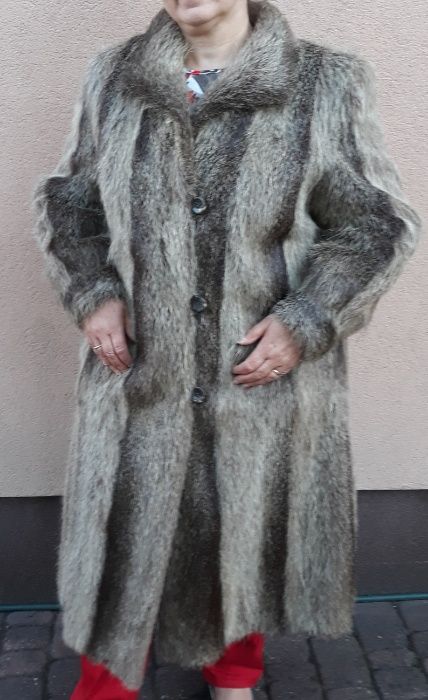 Naturalne długie futro z nutrii rozmiar 48/50 - Stan idealny !!!