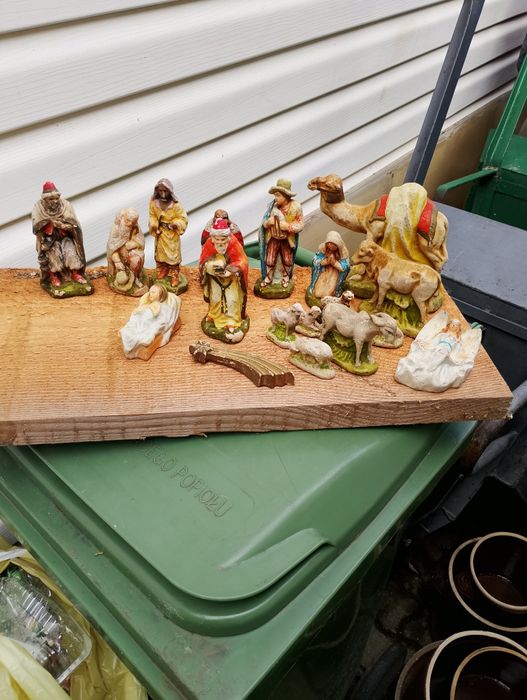 Stare gipsowe figurki