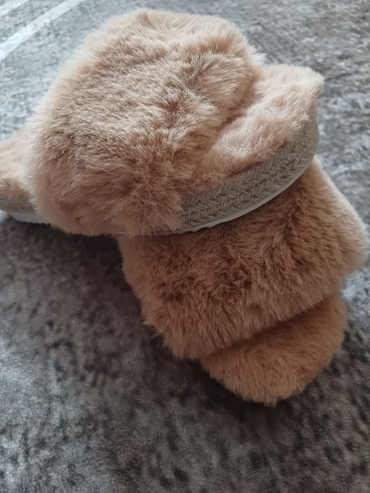 Продам  пухнасті домашні капці(тапки)