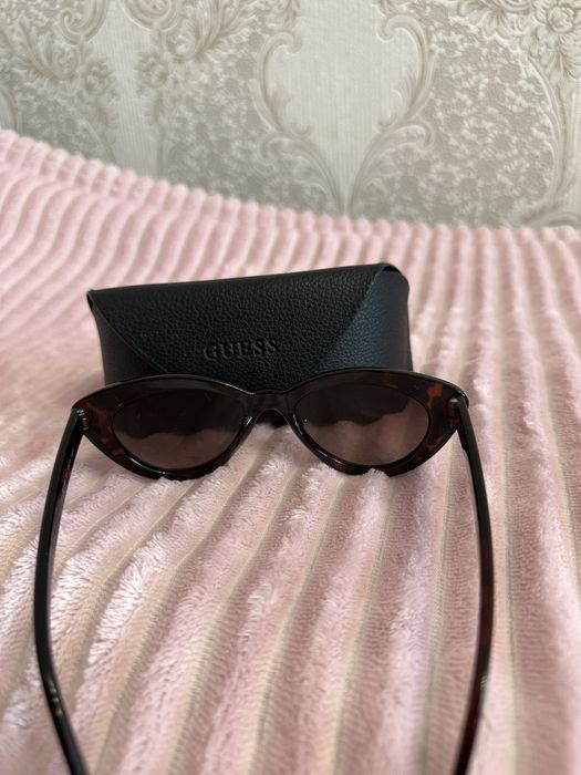 Сонцезахисні окуляри Guess.Оригінал!!!
