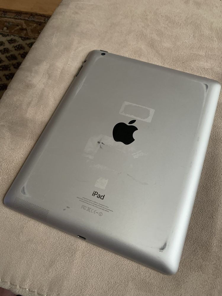 Apple iPad 4 model A1458 16 GB