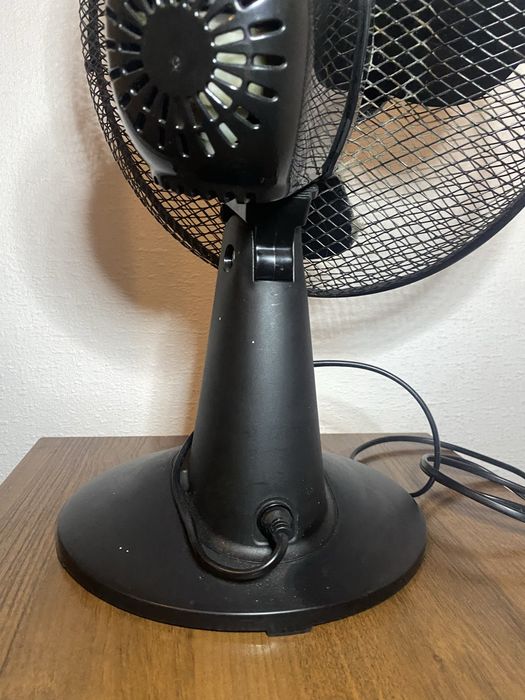 Вентилятор настільний Sencor SFE 3011BK