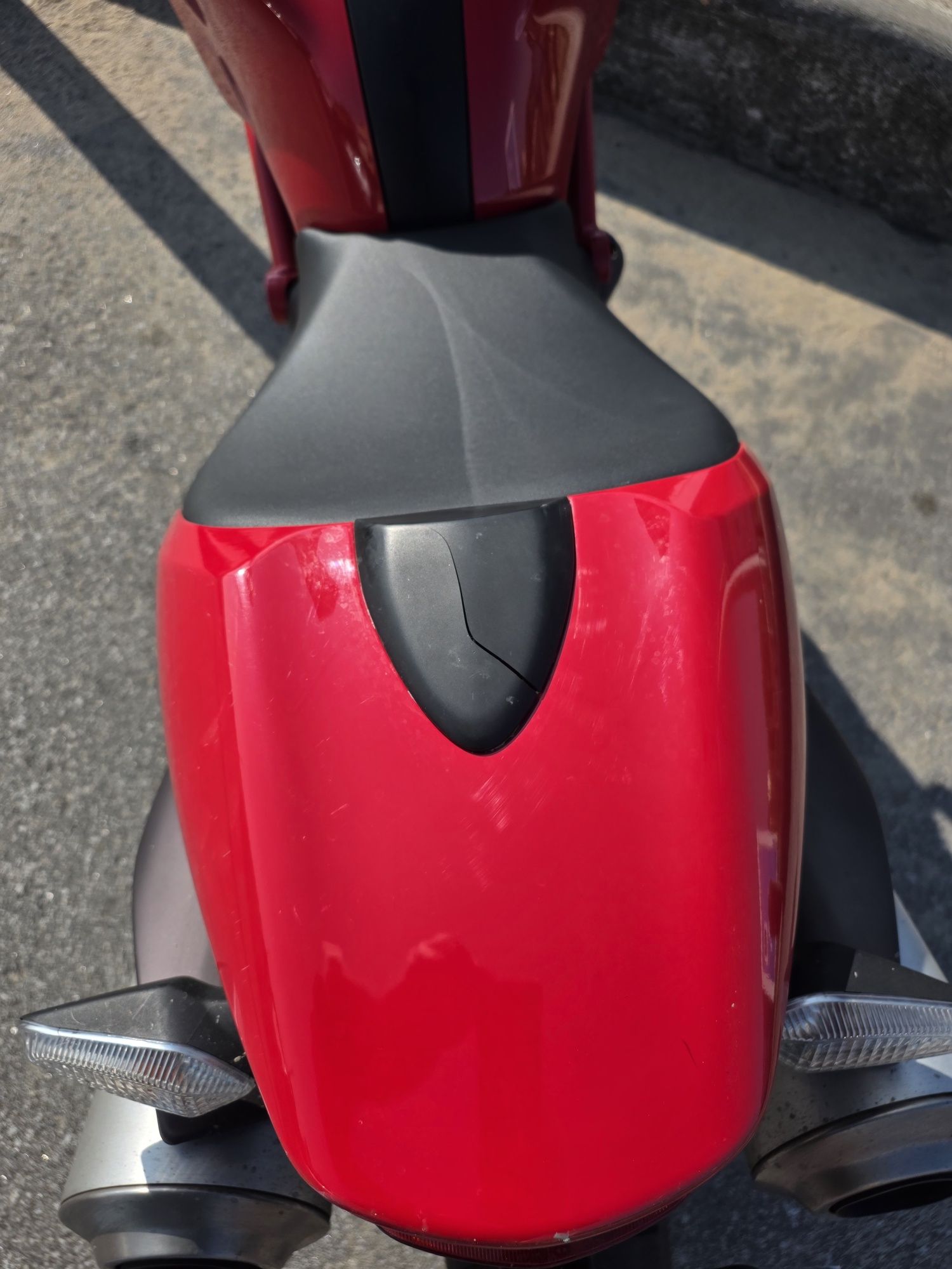 Ducati moster 696