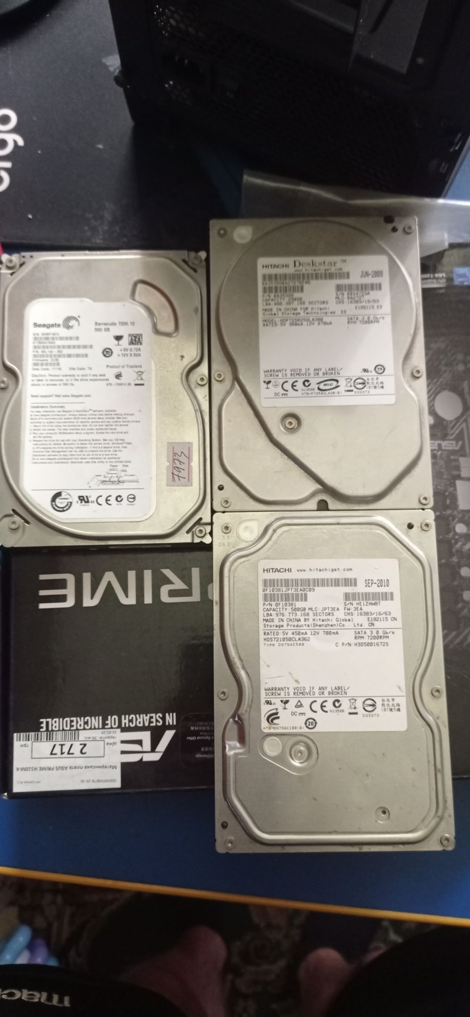 Продам 3 -HDD. 1-Seagate-500GB. 2-Hitachi-250GB. 3-Hitachi-500GB.