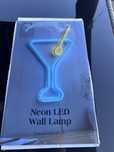 Neon Lampka wina