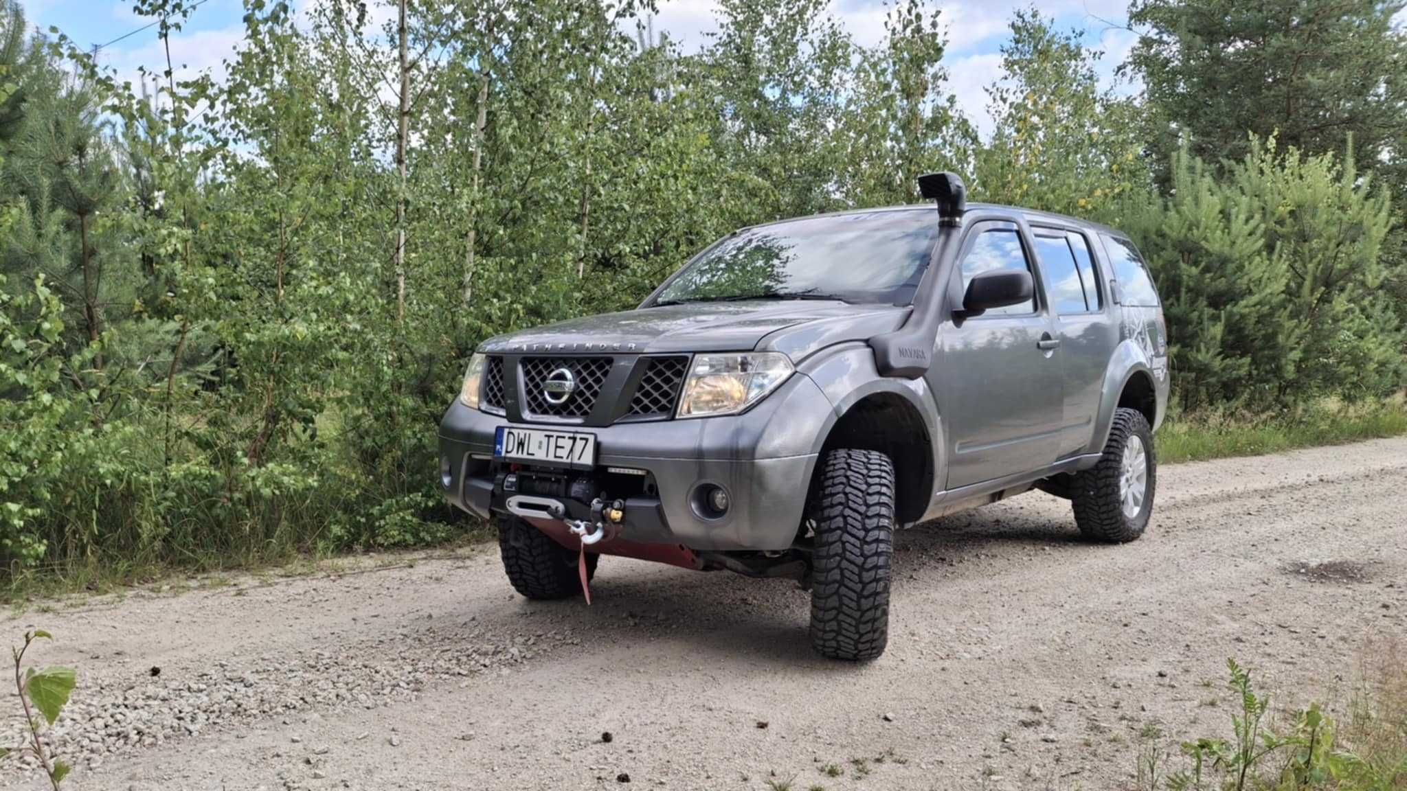 Nissan Pathfinder 2488 cm3 2005 nie patrol discovery reduktor 4x4
