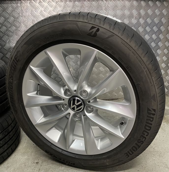 Koła Felgi Opony Volkswagen T5 T6 Caravelle Multivan 18’ Adax Koźle