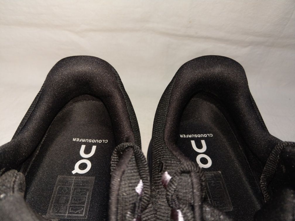 Buty Qc On Running Cloudsurfer 7 rozm. 39