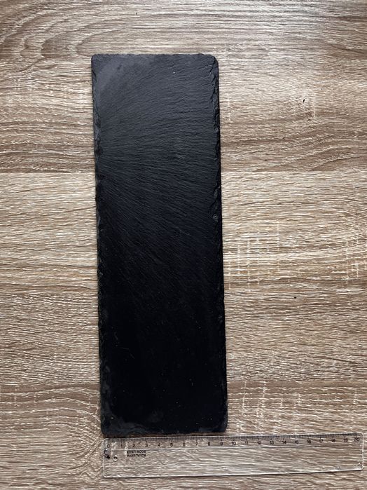 Дошка для подачі страв зі сланцю