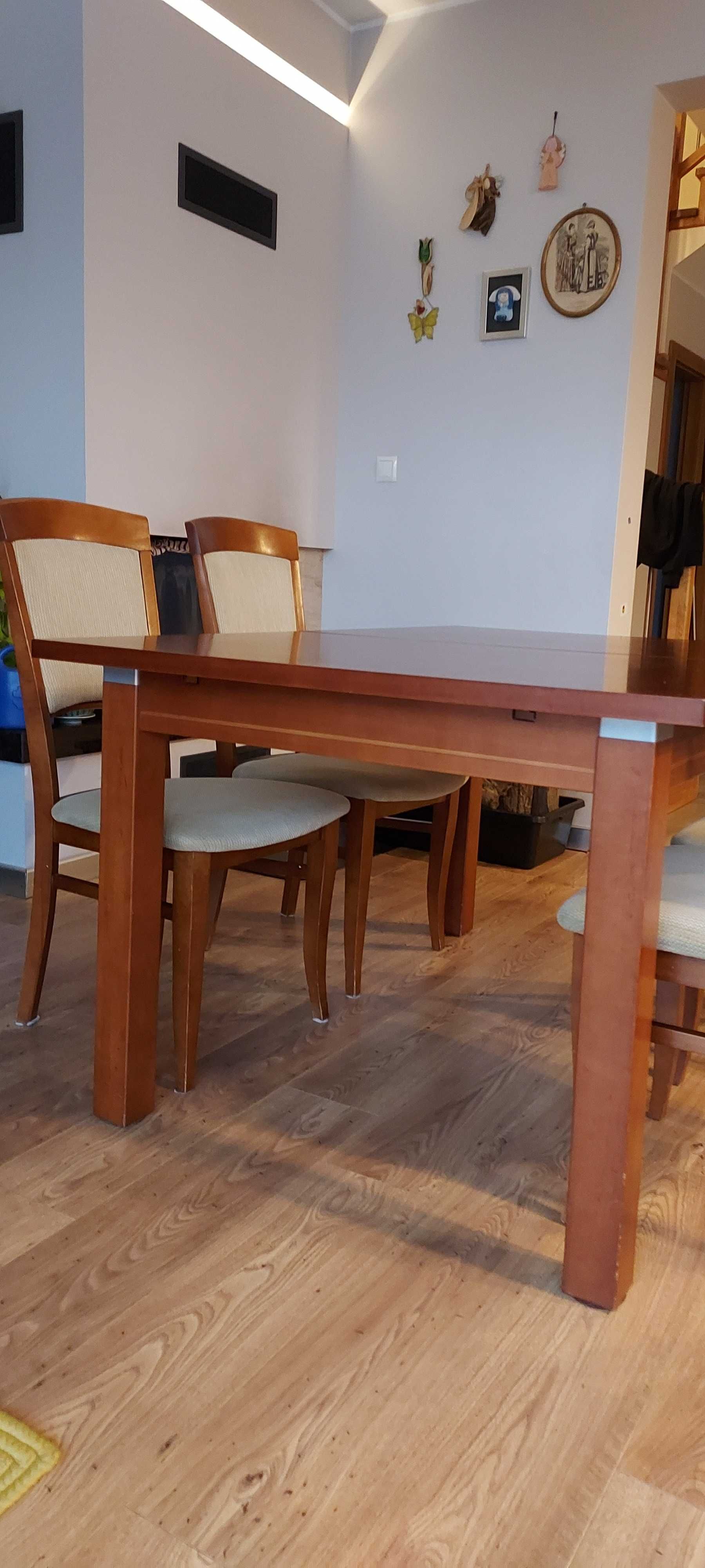 Stół (rozkładany) i 6 krzeseł - Bydgoska Fabryka Mebli