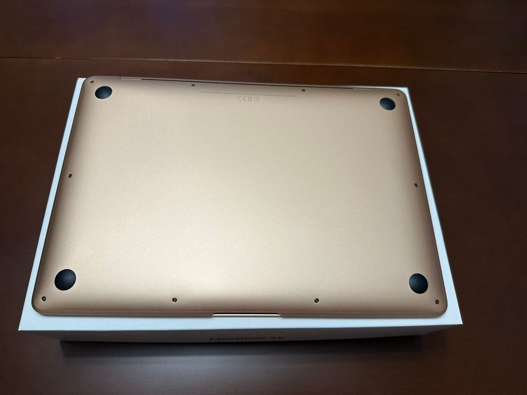 MacBook air 13 m1 rose gold