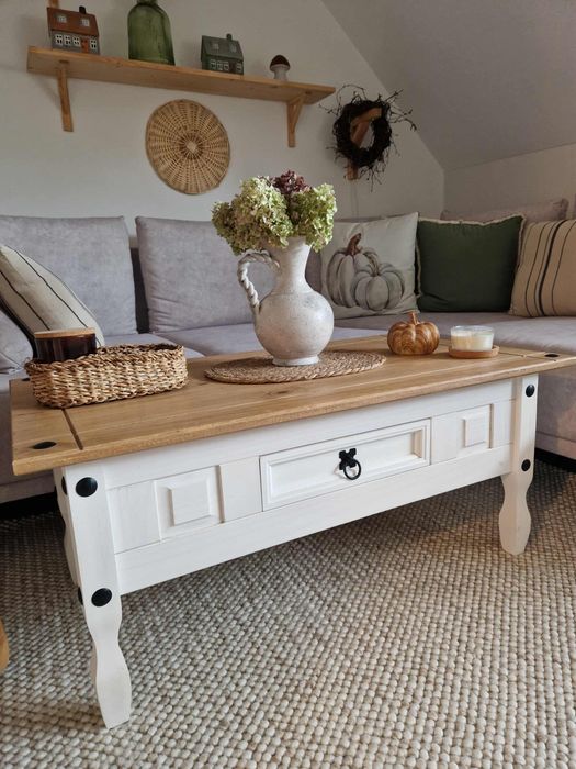 Stolik kawowy sosnowy