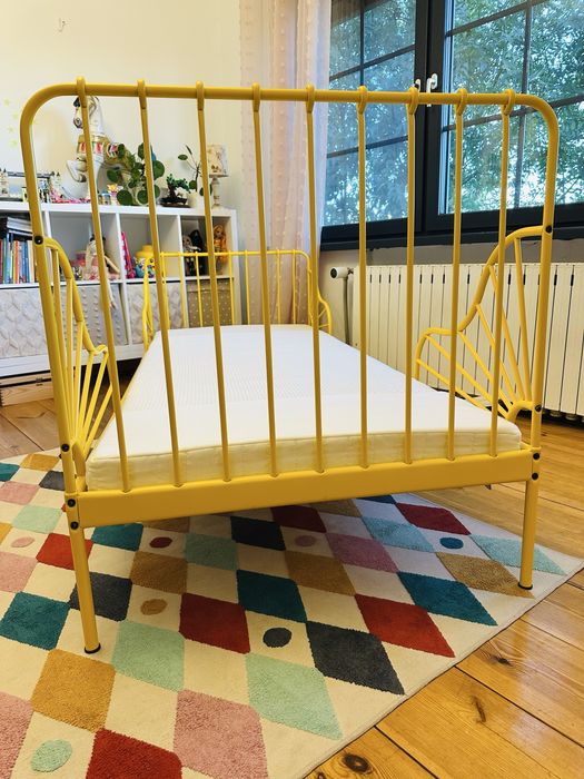 Ikea Minnen łóżko z materacem dzieciece 80x200 żółte rzadki kolor
